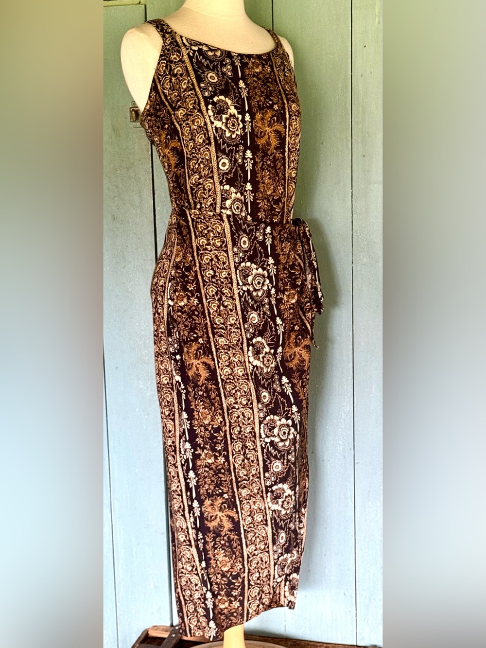 VTG 'All That Jazz' Black Gold Hawaiian Tiki Floral Wrap Dress M
